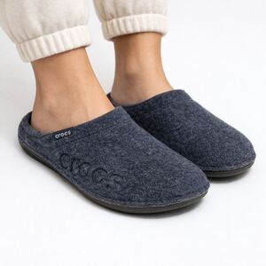 Crocs Baya Felt Slippers Mens 6 Womens 8 blue Cozy Comfort Slip On Lounge Shoes